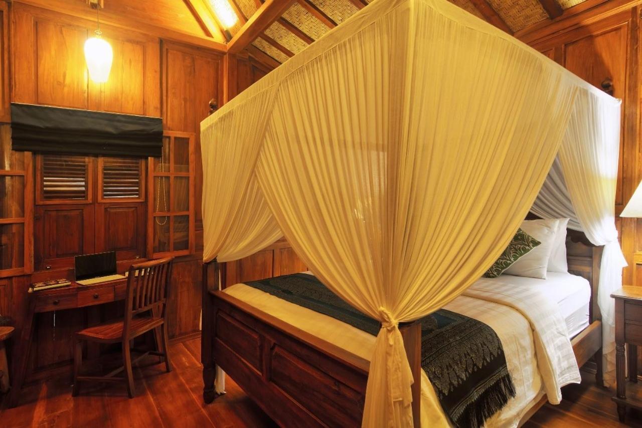 Wisma tamu The By Selasih Seminyak (Bali)